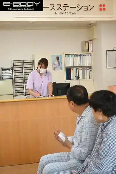 EBWH-264 巨乳護士冷酷無言，沒有什麼問題是J杯超爆乳不能解決的 ～ 小椋光 的劇照14