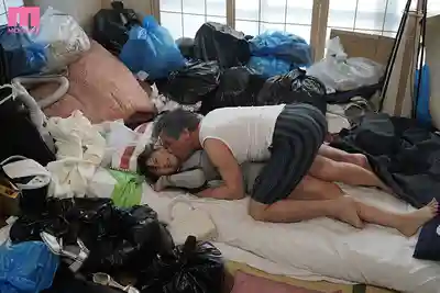 MIDA-328 被憤怒垃圾房大叔囚禁強⬤的偶像 24小時瘋狂抽插幹的她高潮連連，恨不得直接嫁給大叔 ~ 今井美優 的劇照12