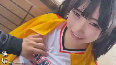 MUCD-335 社團活動後滿身香汗的美少女穿着練習服就直接開操了！青春激情SEX！運動部妹子6人混亂中出 BEST 4小時合集 的劇照1