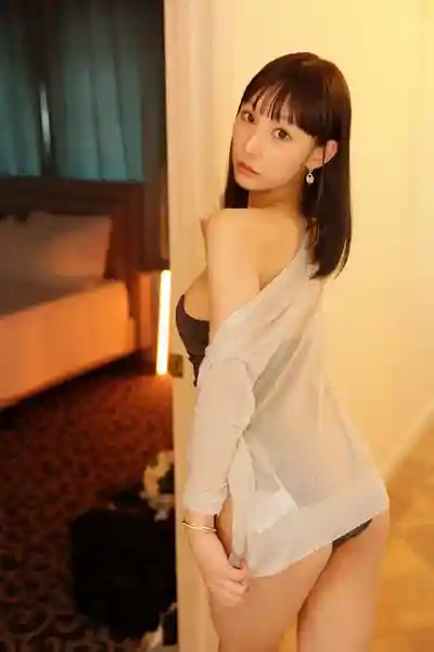 白浜果歩第2張寫真