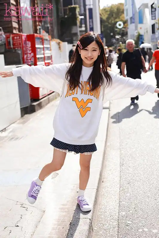 市川花音第5張寫真