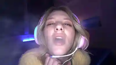 FJIN-098 嗑藥亂交！北歐辣妹愛上日本大屌，在我家瘋狂開幹 ~ メロディー・雛・マークス 的劇照16