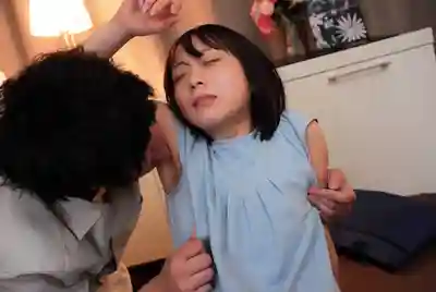 SUJI-285 蘿莉被癡漢控摧毀純真肉體，嗑藥性癮M屬性覺醒，小穴徹底崩壞的無毛學生妹 ~ 月乃あや 的劇照6