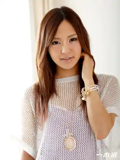 1PON-010414_730 身體好空虛好孤單 ~ 百田ゆきな的劇照2