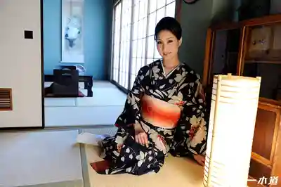 1PON-010417_458 好想被綁起來！完美身材的和服正妹被緊縛調教 ~ 舞笑美娜的劇照14