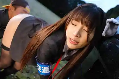 SVERS-005 戶外激戰福利！村役場黑絲事務員小妹的狂飆潮吹！ ~ 南條彩 的劇照11