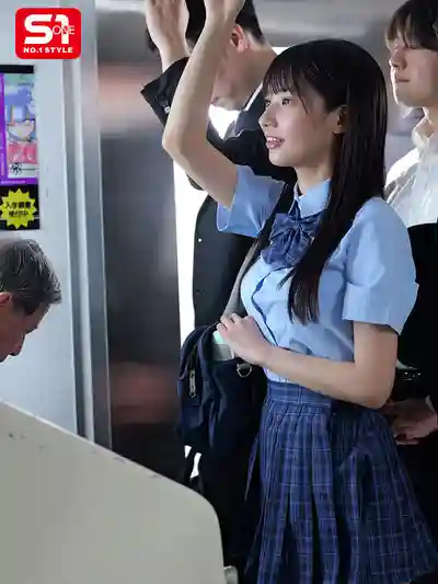 SONE-909 清純少女的透明誘惑，癡漢忍不住偷偷對她伸手後，她竟迷上了我的大雞巴 ~ 榊原萌 的劇照16