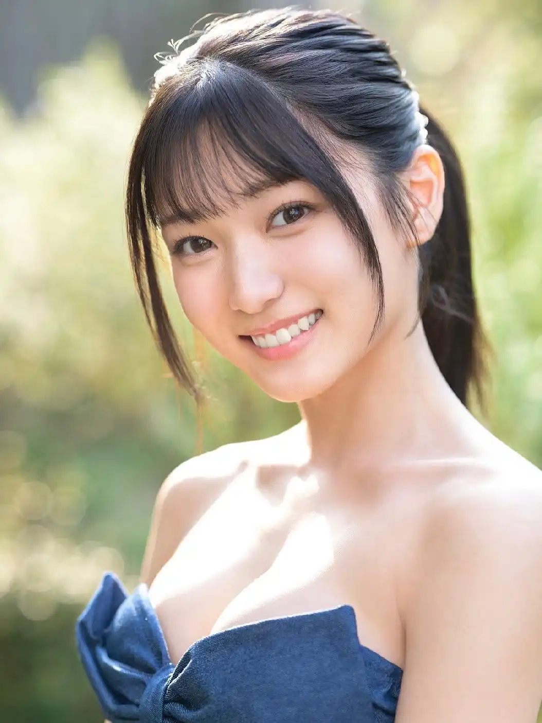 初美菜乃花第23張寫真