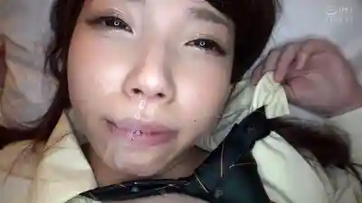 SUPA-658 白濁精華狂噴！瘋狂臉射風暴！終極顏射精選240分鐘的劇照2