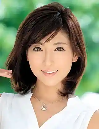 遥彩音封面照片寫真