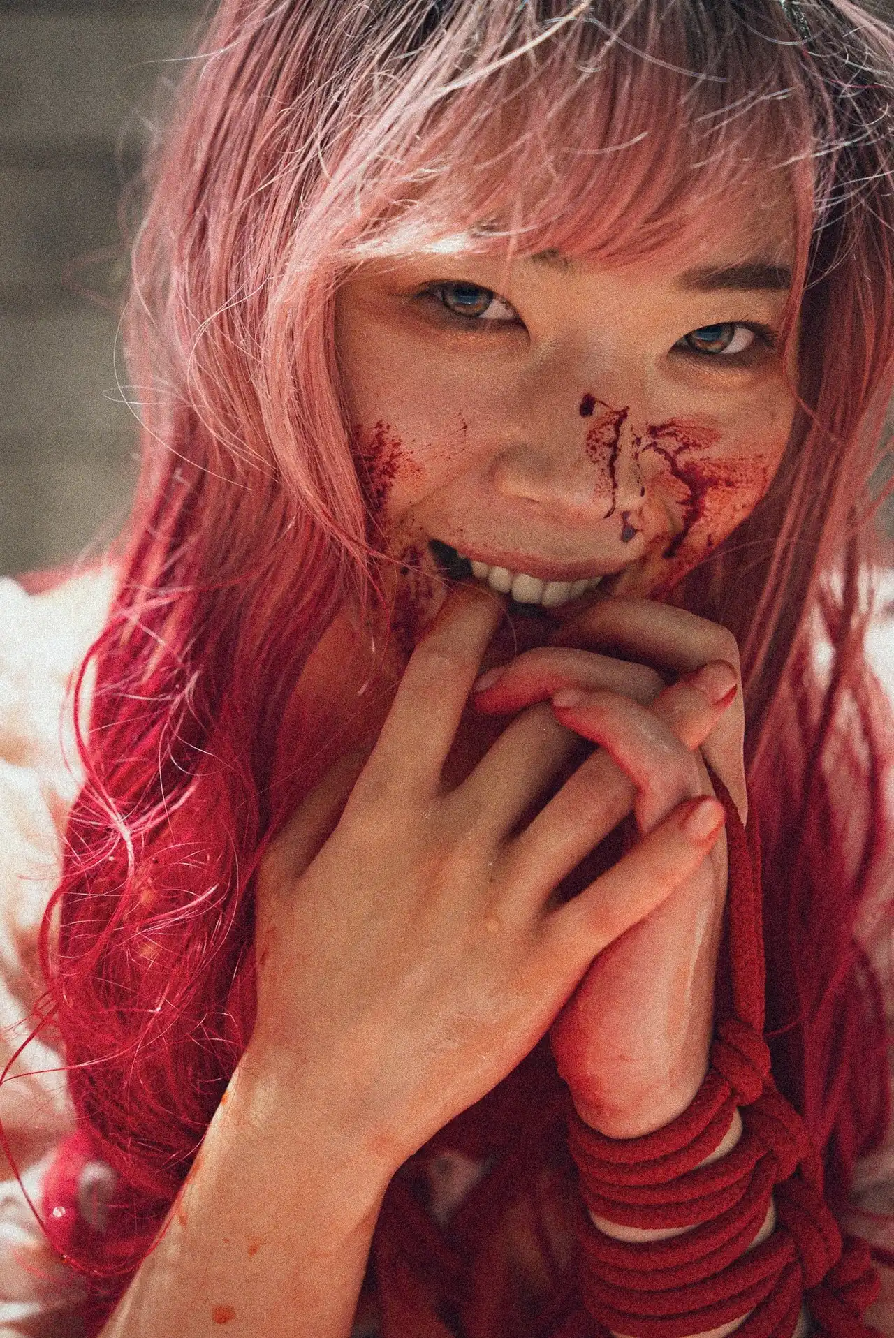 新川ゆず第28張寫真