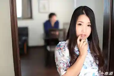 1PON-010617_460 粉絲感恩祭！素人家中突襲開戰 ~ 水谷葵的劇照19