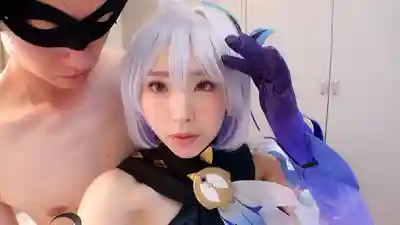 DJN-027 身高140cm迷你貧乳美少女4P線下狂歡亂交 潮吹互噴內射高潮爽到不行 ~ 皆月光 冬愛琴音的劇照4