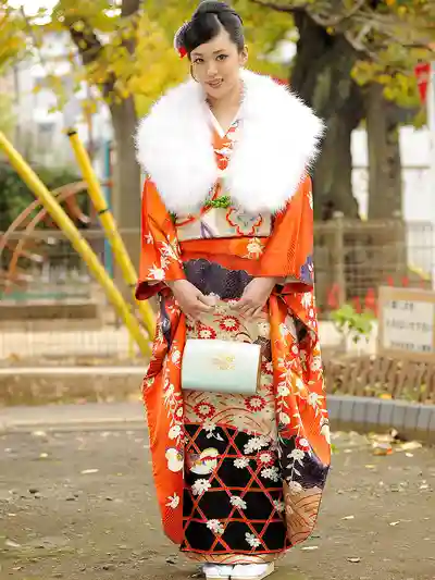 1PON-010813_509 模特精選特輯：和服誘惑初體驗 ~ 沙月由奈的劇照6