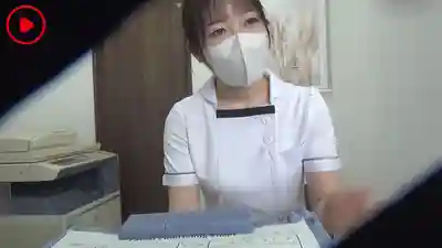 NPJS-170 口罩牙助小妹被幹翻！白袍下藏着肉感爆乳G杯，在男友面前無套內射爽爆！~ 小鳩琉璃 的劇照10