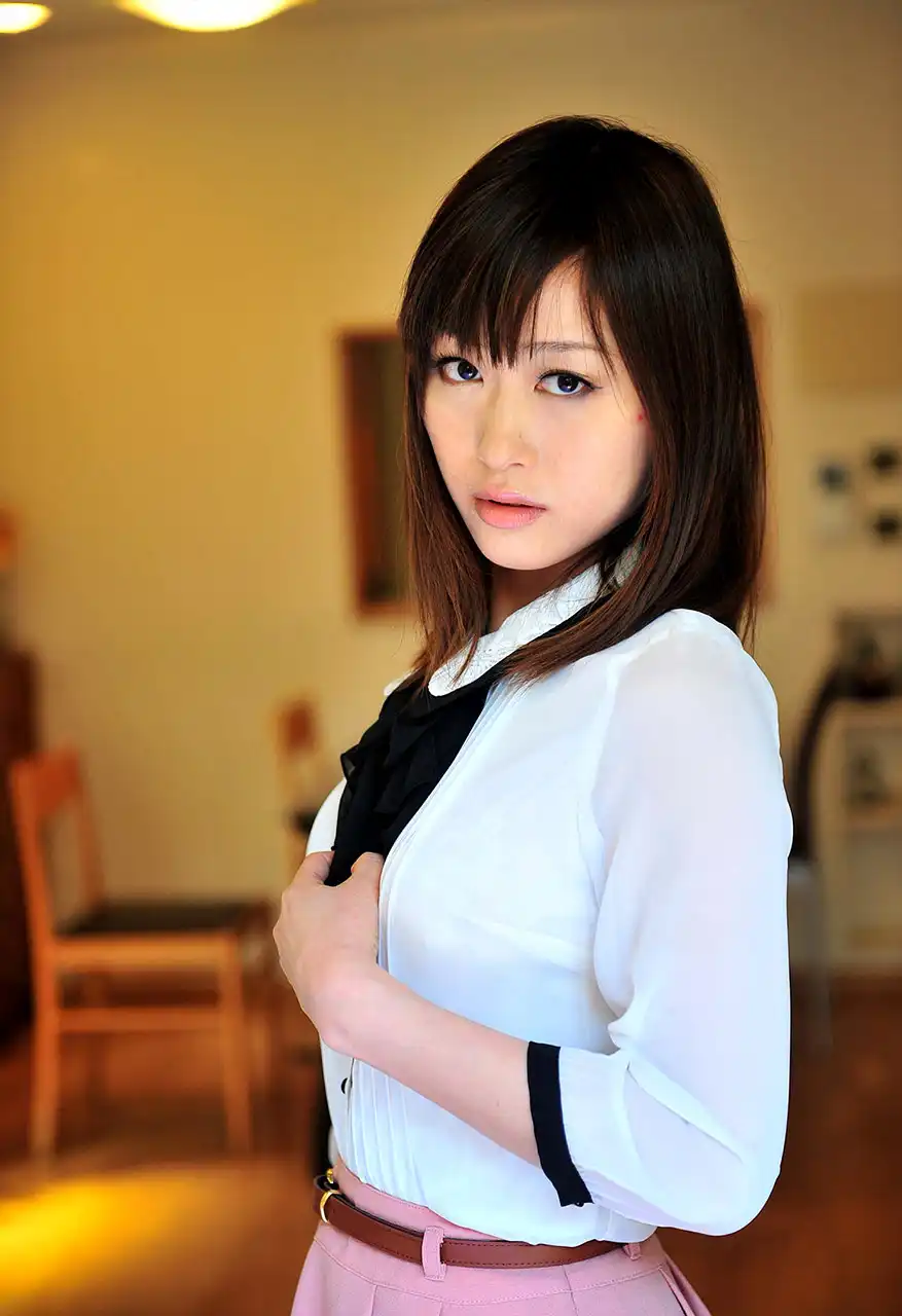 愛葉沙希第34張寫真