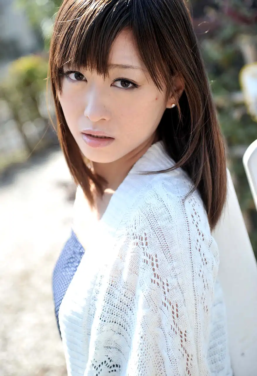 愛葉沙希第45張寫真