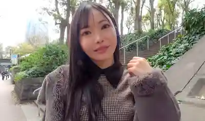 PKPD-388 半中半外爽到爆妹 F杯隨便中出的陪酒辣妹 ~ 道久天的劇照15