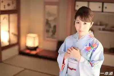 1PON-010918_630 和服下的淫亂熟女挑逗 ~ 本条彩乃的劇照14