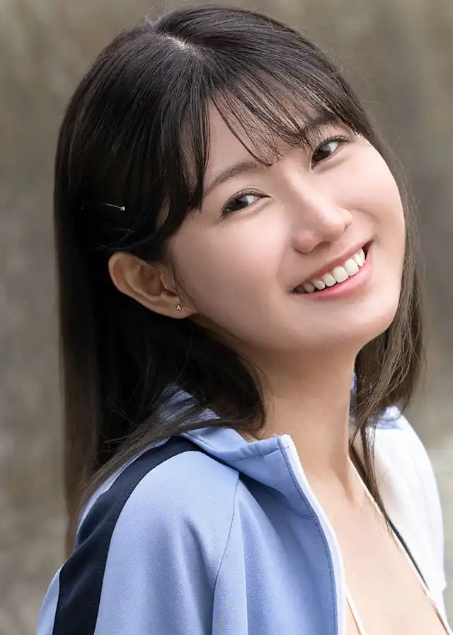 谷村凪咲第1張寫真