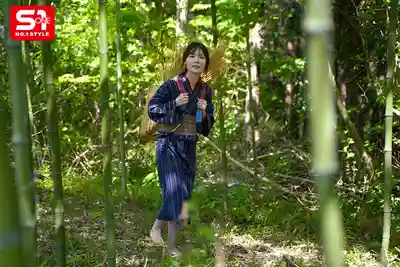 SONE-920 田舍娘作爲祭品淪爲全村男人的玩物 ~ Miru 的劇照10