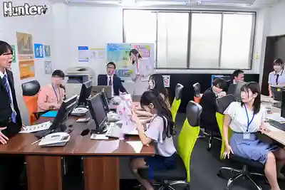 HUNTC-469 啥！？80%？這數字啥意思？我看得見可以推倒的概率！OFFICE篇2  ~ 西尾真裏奈 涼花くるみ 堀北実來 鬆井日奈子 幾田真知 沙優七羽 的劇照13