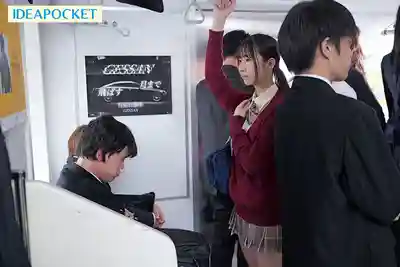 IPZZ-679 早上7點半5番線擠上車的貓系巨乳妹是癡漢們的最愛 用媚藥調教後秒射體質工作日天天來找刺激 ~ 役野滿裏奈 的劇照12