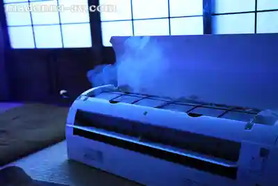 ROE-405 空調壞掉溫度失控，極致冷熱交替讓我理性崩盤變身絕倫怪物，而繼母吸入媚藥香氛後徹底嗨翻了 ~ 吉永塔子 的劇照8