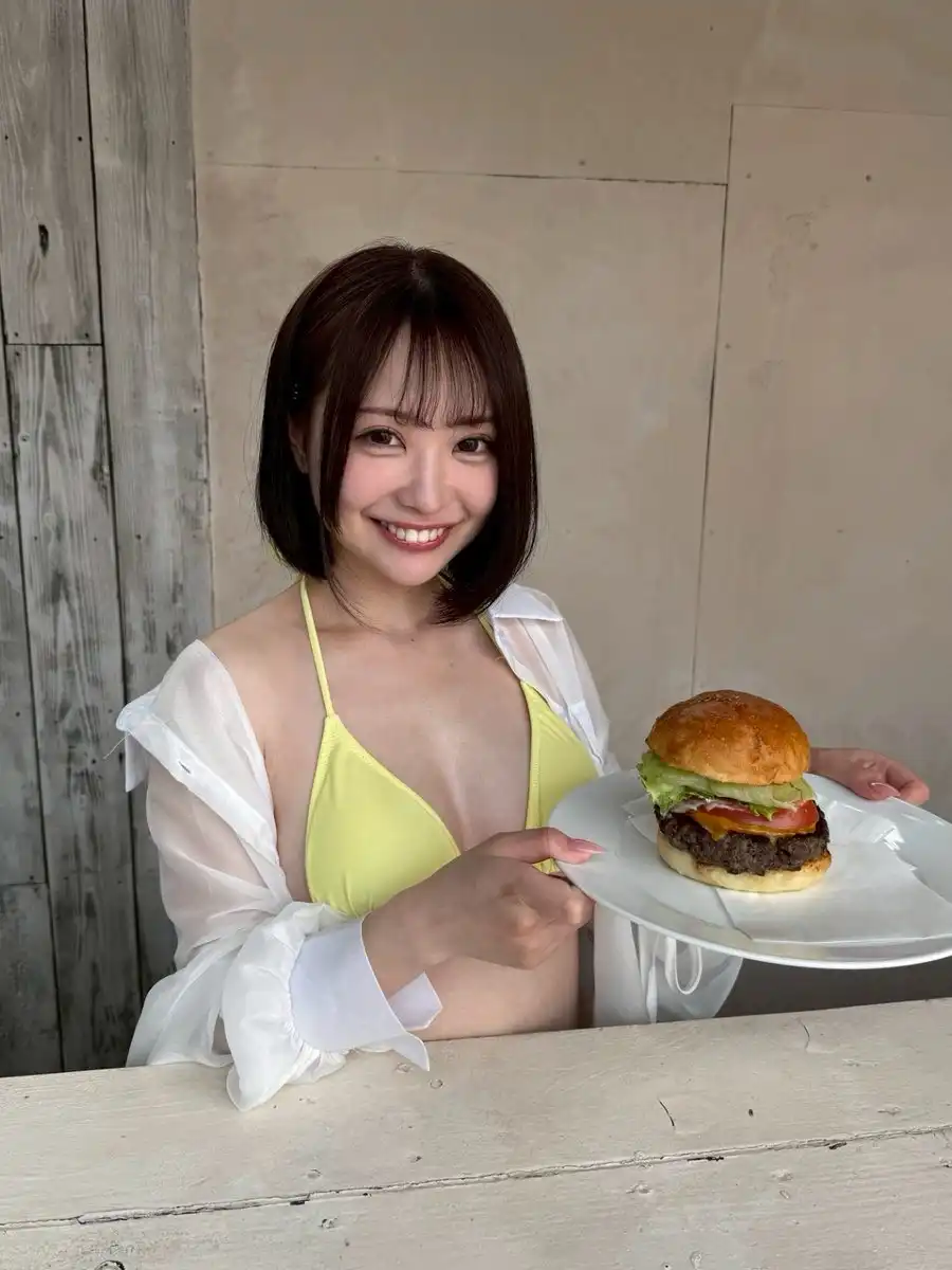 堀北桃愛第8張寫真