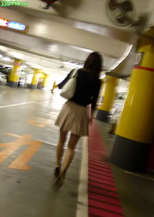 小暮真稀第89張寫真