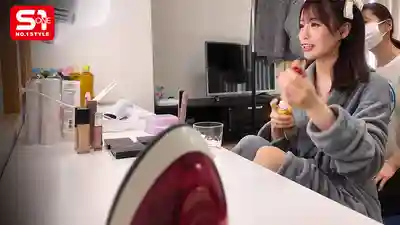 SONE-904 就在這裏做?不行啊！兼職藝人,平面模型的地下偶像被全程偷拍！隨時隨地即時插入的驚喜幹炮 ~ 未步奈奈 的劇照11