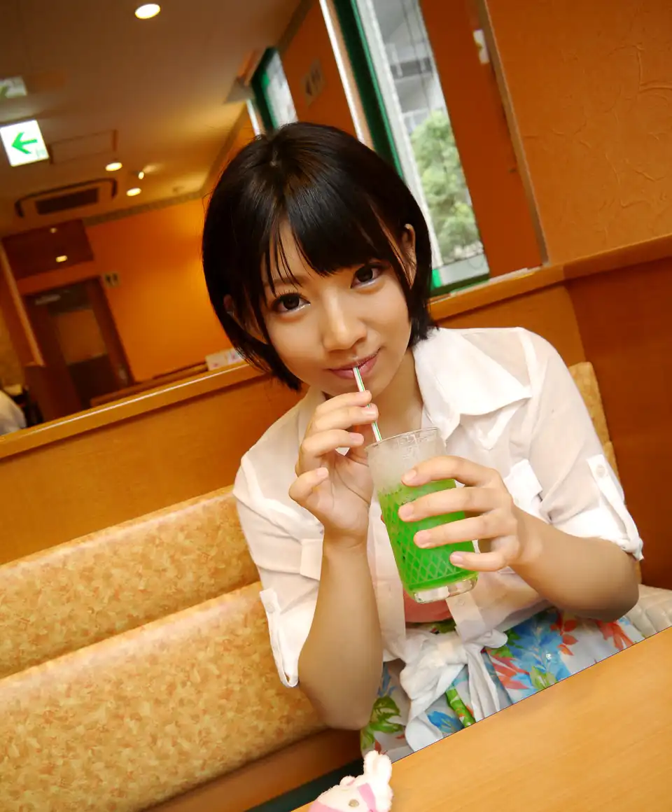 葉月七瀬第8張寫真