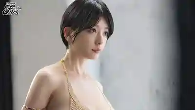 DEAB-005 解禁！那位蒙面的超巨乳超性感網路紅人終於露出真顏 好美啊 前藝人熟女36歲 ~ 紗彌佳 的劇照12