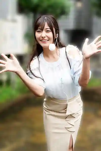 DVEH-068 外表強勢乳頭卻敏感爆表 被猛男們調教爽到高潮淪陷的弱雞女主播 ~ 似鳥日菜 的劇照16