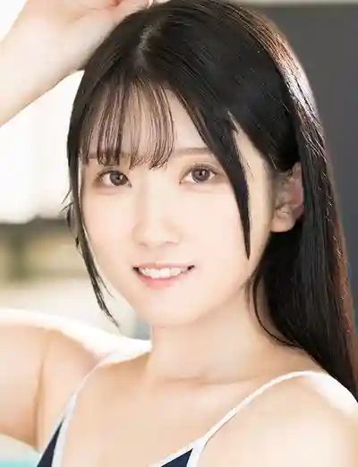 白咲璃音封面照片寫真