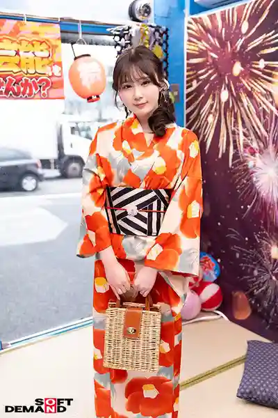 SDMM-214 魔鏡號 夏日祭典特輯！花火大會歸途微醺浴衣美女限定 羞恥野球拳對決 超豪華6人收錄4SEX+雙人手交245分鍾SP ~ 篠崎菜都香 水本葉 安堂はるの 雨宮響 水乃菜乃華 小鈴蜜柑 的劇照11