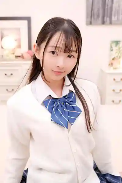 IENF-417 純情女學生限定！黑絲襪M字開腿高潮忍耐挑戰 ~ 伊織雛乃 海野いくら 望月蕾 的劇照7