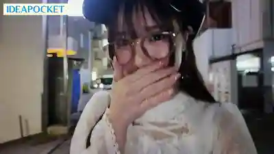 IPZZ-709 身為頂級死忠粉的我在偶像引退演唱會後被DM約出 禁慾三年的她向我告白後兩天超甜蜜痴女榨精 ~ 佐々木さき的劇照11