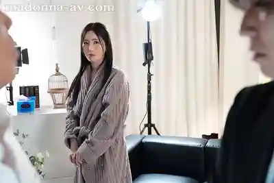 JUR-540 人體模特兒NTR 老婆沉溺羞恥和上司的衝擊偷情影像 ~ 夏目玲香的劇照9