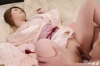 1PON-011421_001 和服妻の祕事 ~ 平野愛 的劇照1