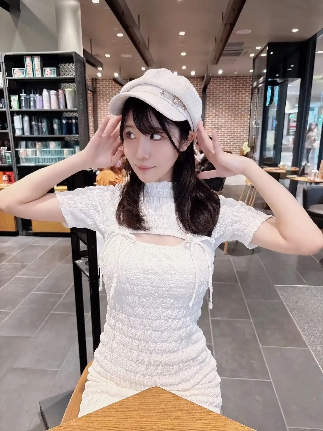  坂井美桜第15張寫真