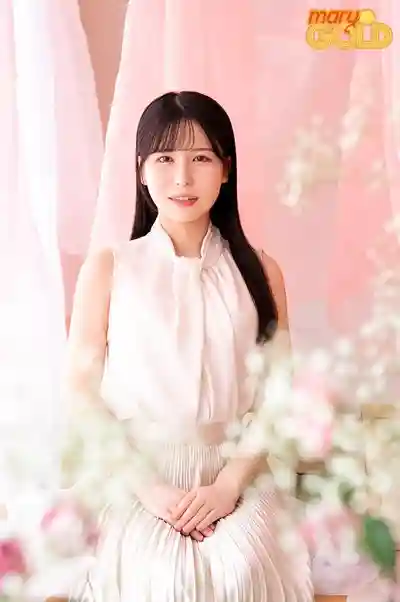 MGOLD-055 新人出道! 妄想無罪！腦內被幹過1000次 現實卻只被2個男人幹過的癡女 AV DEBUT ~ 百崎吉花 的劇照11