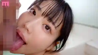 MIDA-404 首次中出解禁！渴望歐吉桑唾液的抱抱體位做愛 一次次被射滿嫩穴不放過 ~ 櫻柚乃的劇照8