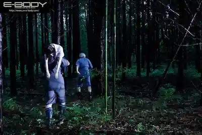 EBWH-277 身體快熟透了，大家一起來享用吧！無女村被祕密養大的小娘是老頭們最棒的肉便器 ~ 設樂夕日 的劇照6