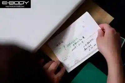 EBWH-289 一旦被發現就完了 社內匿名舉報被人揭穿的巨乳OL終被報復 剝光衣服J杯爆乳被人狠狠的幹 ~ 小椋光 的劇照15