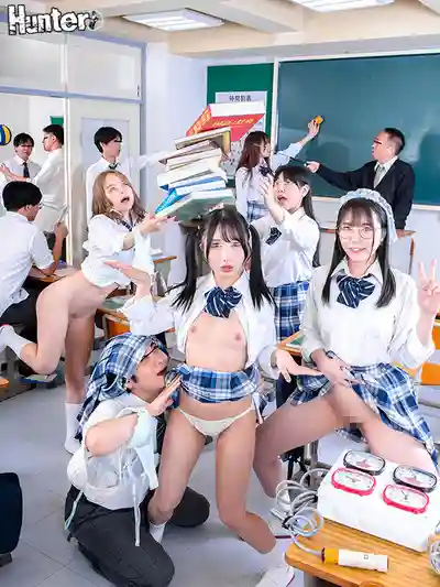 HUNTC-494 新感覺時間停止AV 被時停的女生們內心聲音全被聽到！神裝置讓時間隨意停止，平時被欺負的陰暗男瘋狂報復 ~ 菊池春 音羽美鈴 由良佳奈 的劇照15