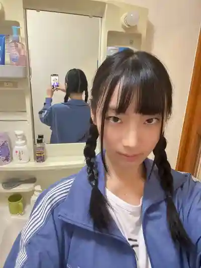 鳥羽郁第12張寫真