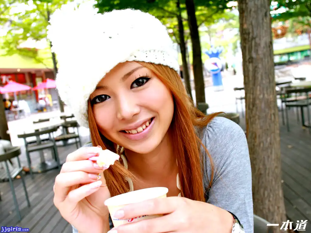 森崎杏那第34張寫真