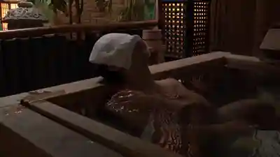 HOWY-009 最後的家庭旅行 被穿浴衣的姐姐迷住了…一泊二日中出SEX ~ 宮西光 的劇照16