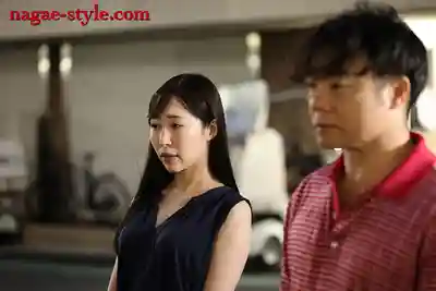 NSFS-437 負債夫婦15 妻子被迫獻身給工人們的屈辱同居生活 ~ 工藤百合的劇照9